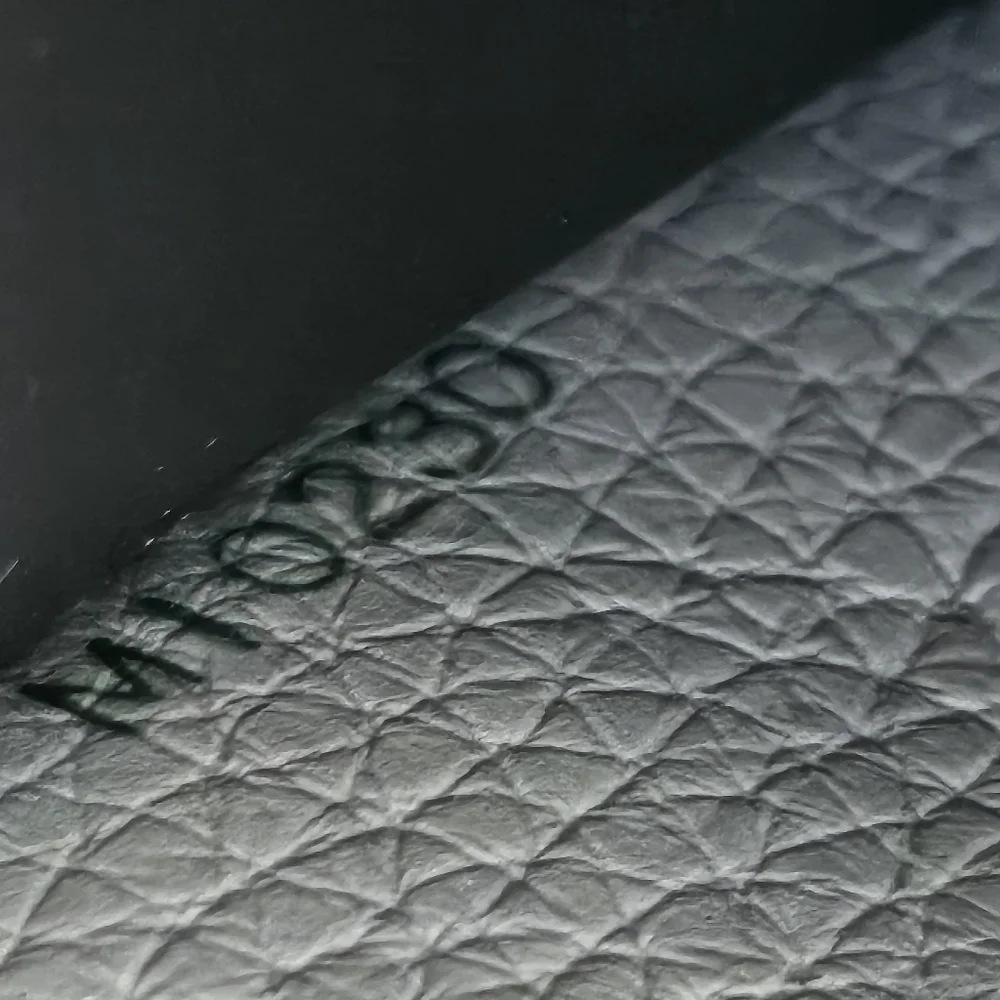 Louis Vuitton authentic pre